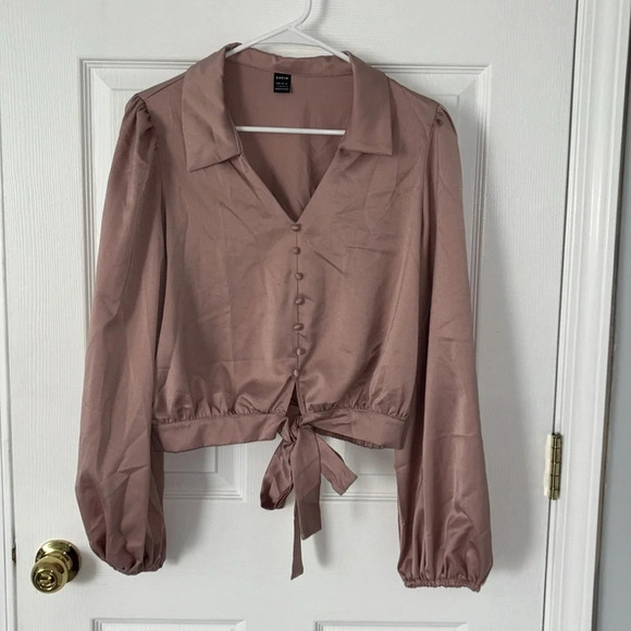 Lantern sleeve blouse - Picture 4 of 5